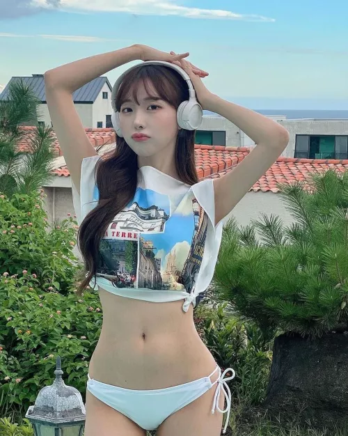 Headphones by Majestic_Painter8660