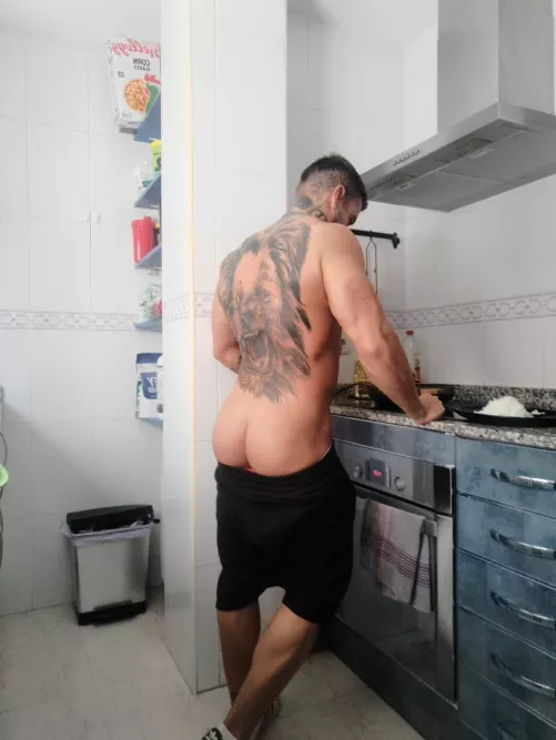 i’m bored and horny so I’m posting again and you can’t stop me by Zeuss-911