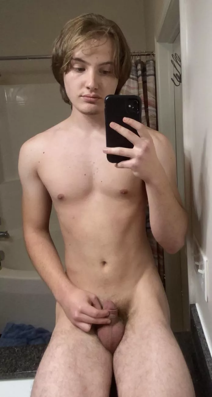 I’m pretty small and petite. Here’s me posing on the sink. posted by Organic-Ad-6602