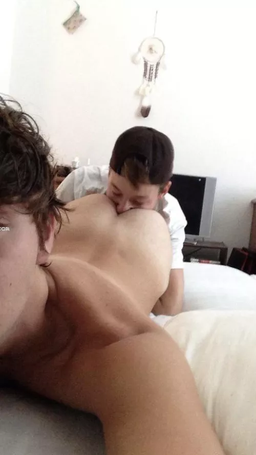 invited my friend over to study by diamondby