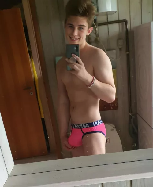 It's not the best pic, but my dick looks huge 😝🙈 by boy_sharing_toy