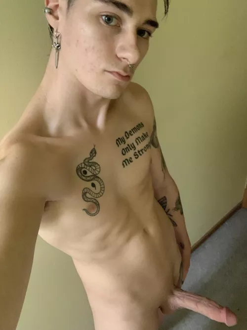 I’ve been told I have a pretty dick, what do you think? by PaytonTallSlim
