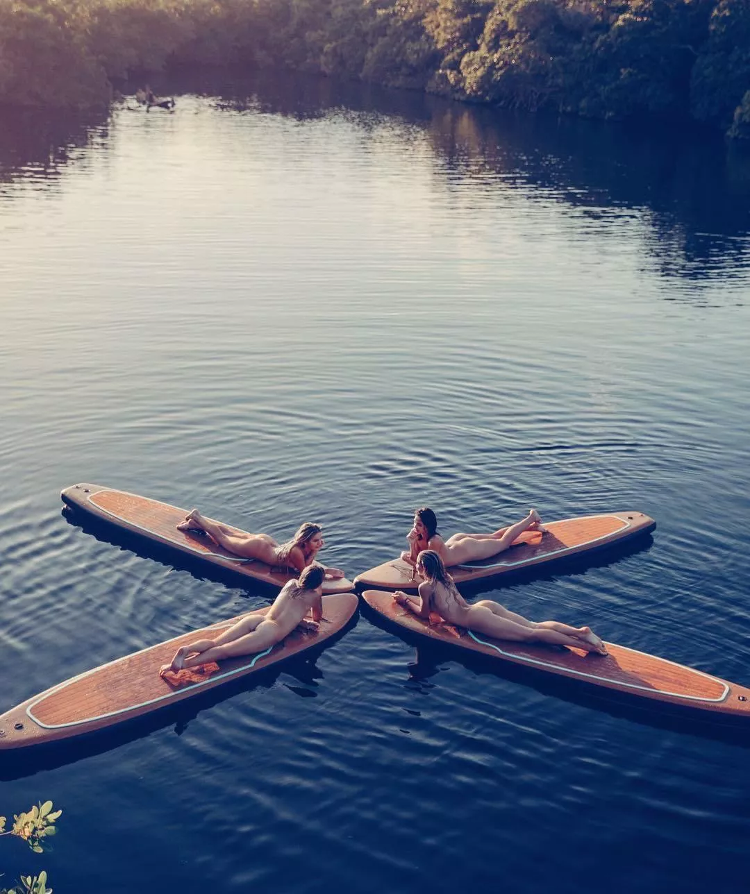 Longboard Meet posted by XeroKaos