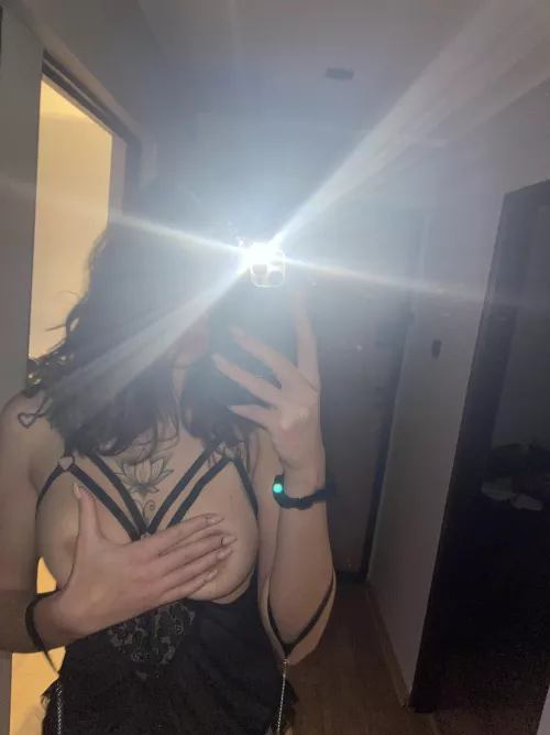 Me and my little friends wish you good day <3 by Latilust