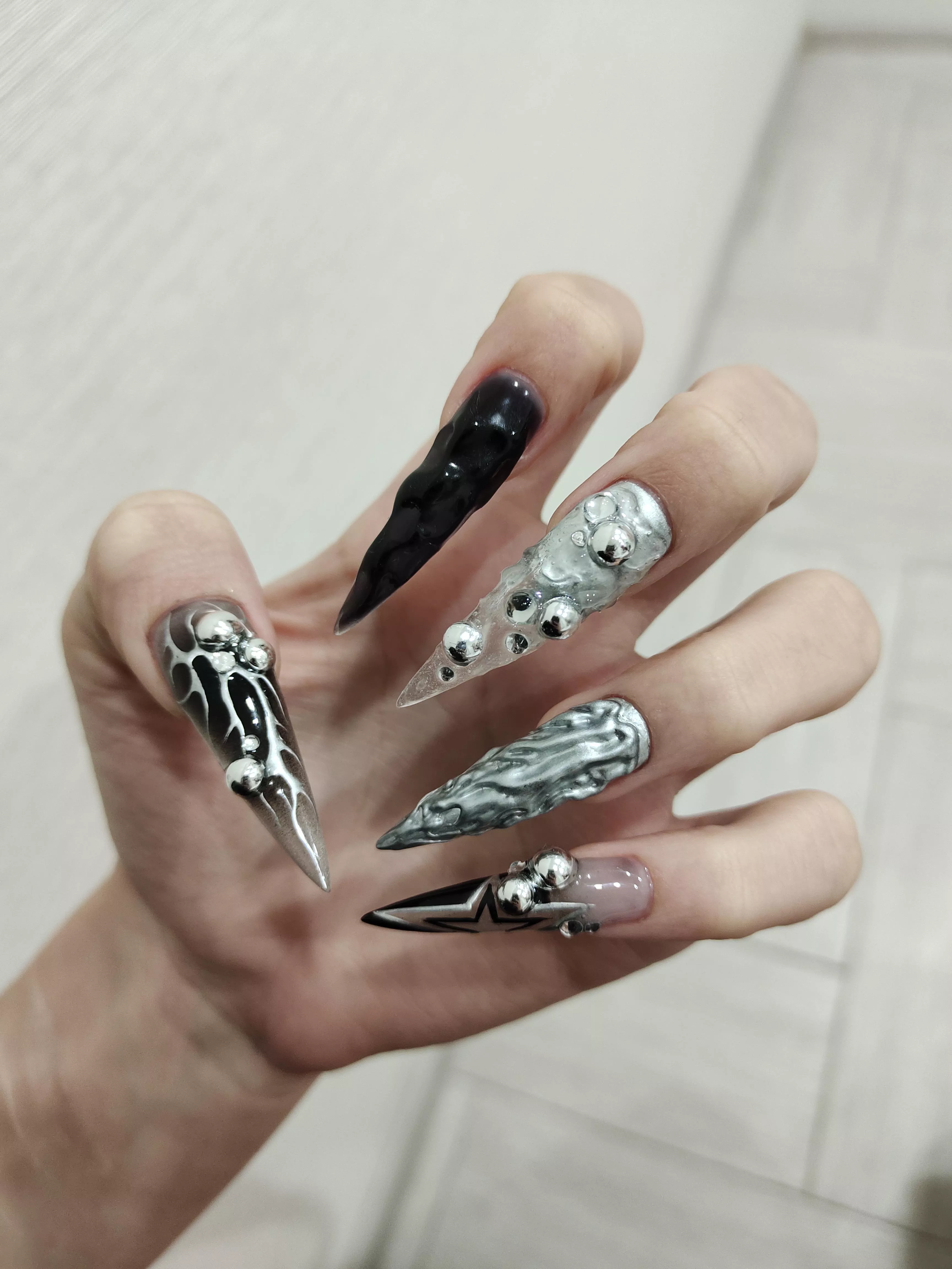 New nails ✨ posted by Dory_WetPaw