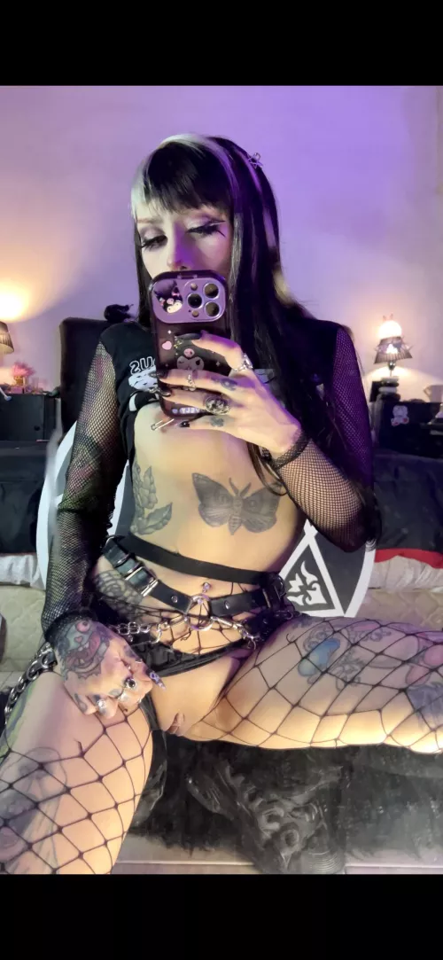 Please rate my pussy by Flucsy13