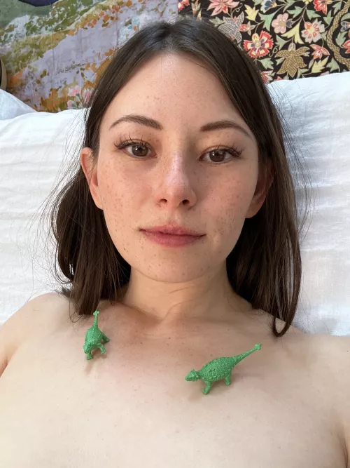 Summer brings out my freckles, and other things by elfgirltalia