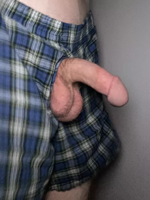 Woke up really horny. Need someone to give me a hand or 2 by hunghoncho-101