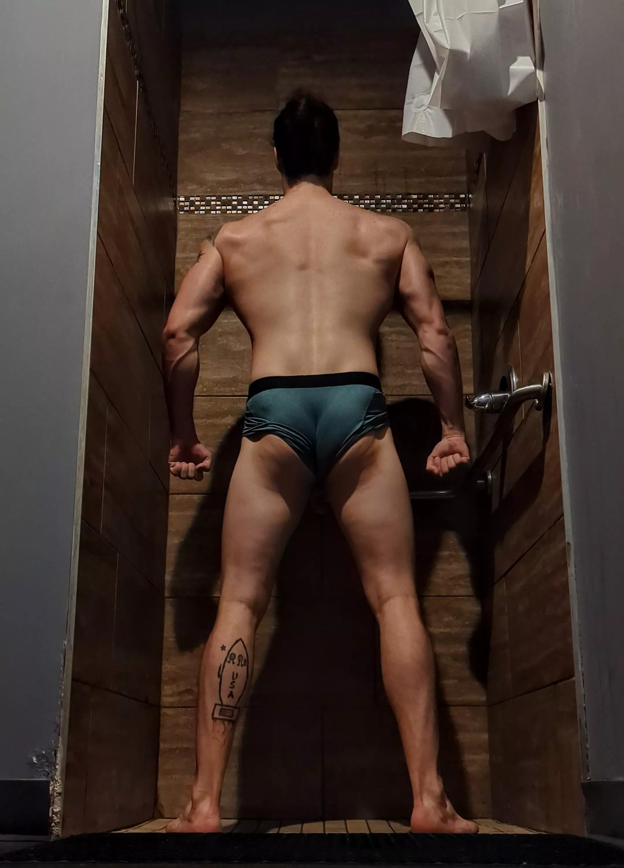 Would you shower with me? posted by meaty_tarzan