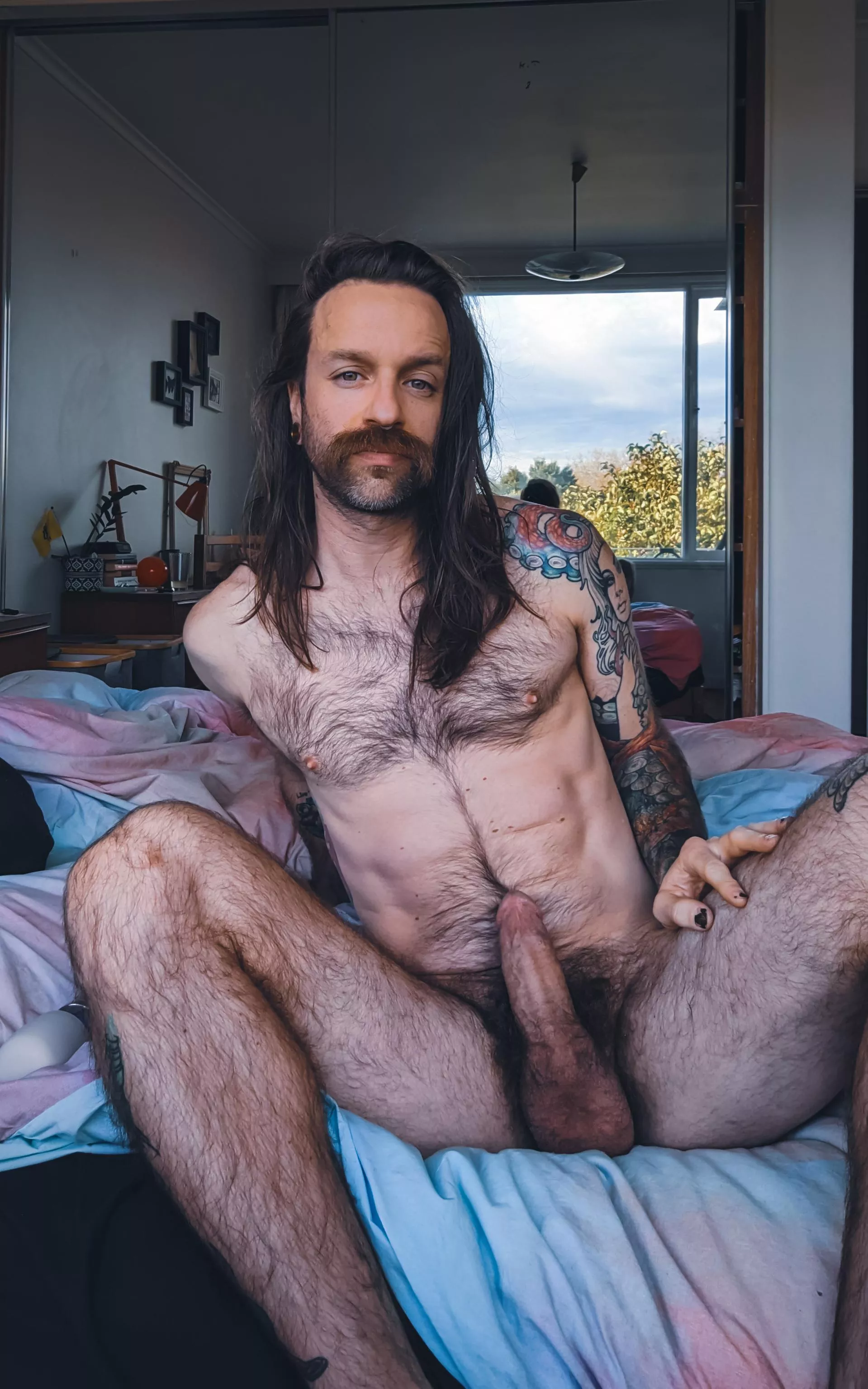 A perfect hair day. posted by xoxbootyboyxox