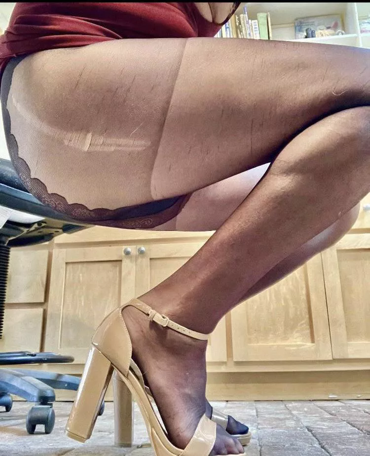 At the office today posted by paulinasheer