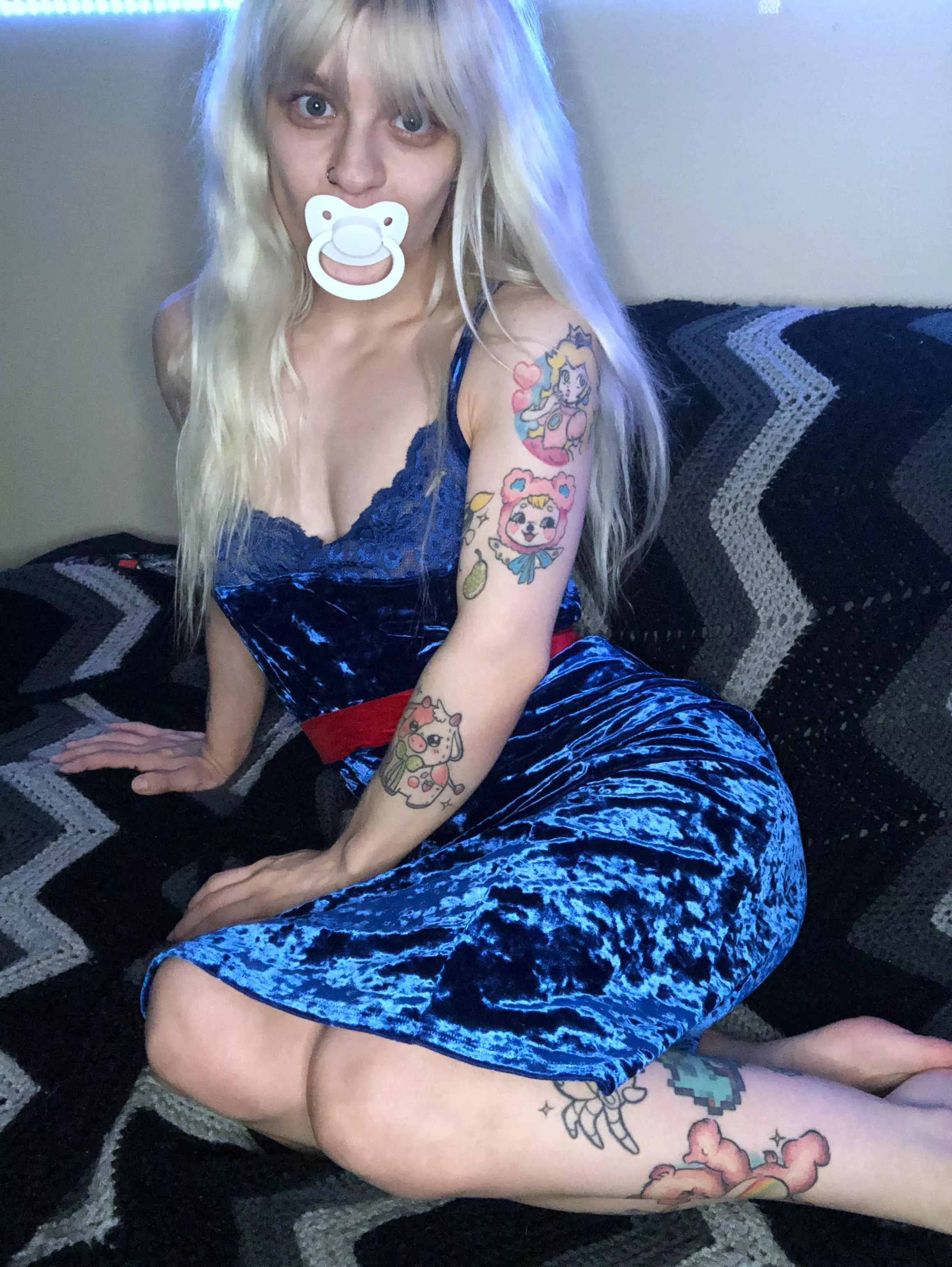 Been on the fence about decorating my paci or leaving it plain🤍🤔💙 posted by nekocatsume_