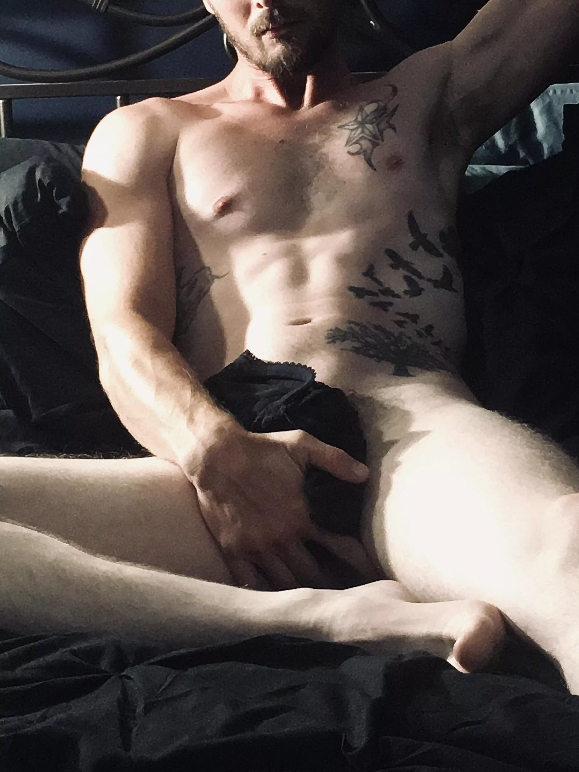 Come over and uncover me, then sit on my face!🥵 posted by ChangeandRestoration