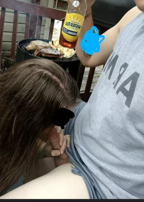 (f) knows just how to treat her (m)an by electricsmashbuffet2