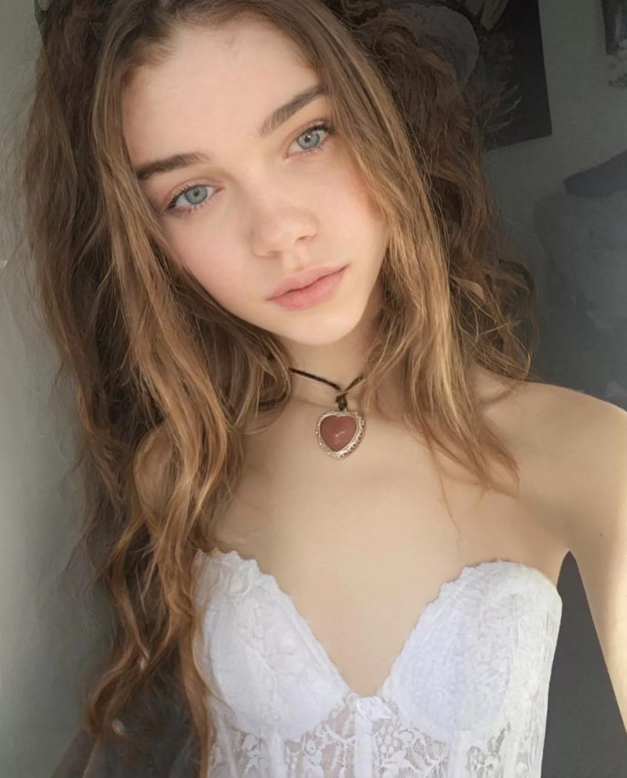 Hi, I’m Emily, a 20 yo femboy from Italy :) posted by Appropriate-Base-806