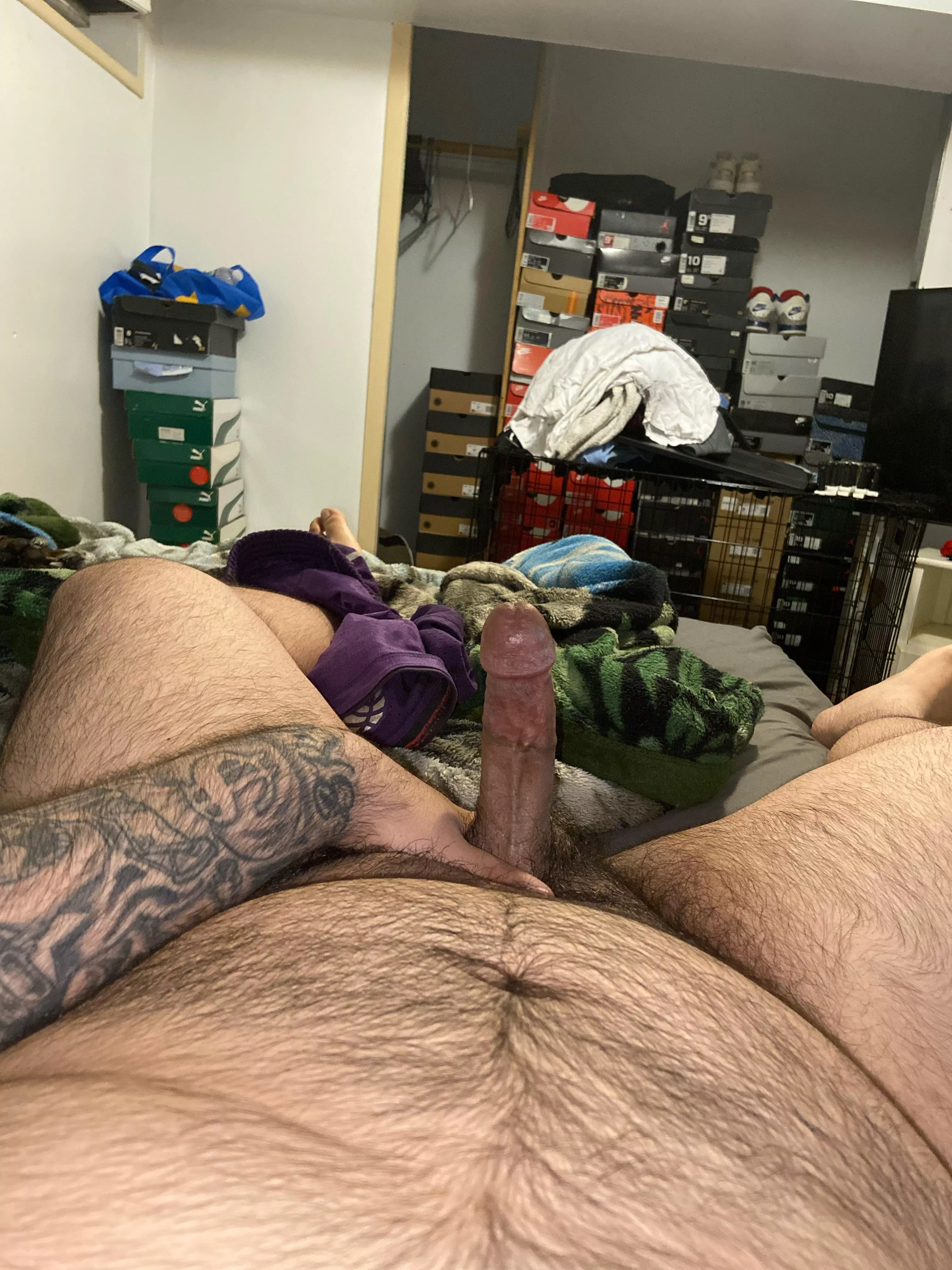 Horny as fuck, who wants to watch me cum? 😉 posted by Party_Waltz_9676