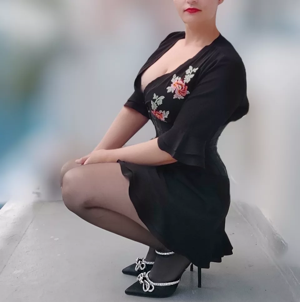 How about this for an office uniform posted by BlushedObsession