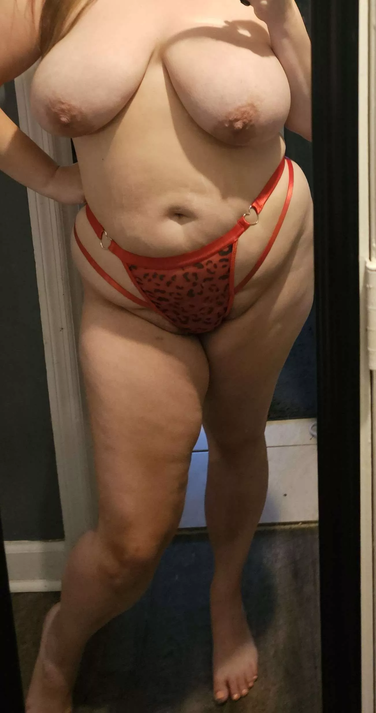 I feel sexier at work whenever I wear sexy panties posted by Honest_Food_5585
