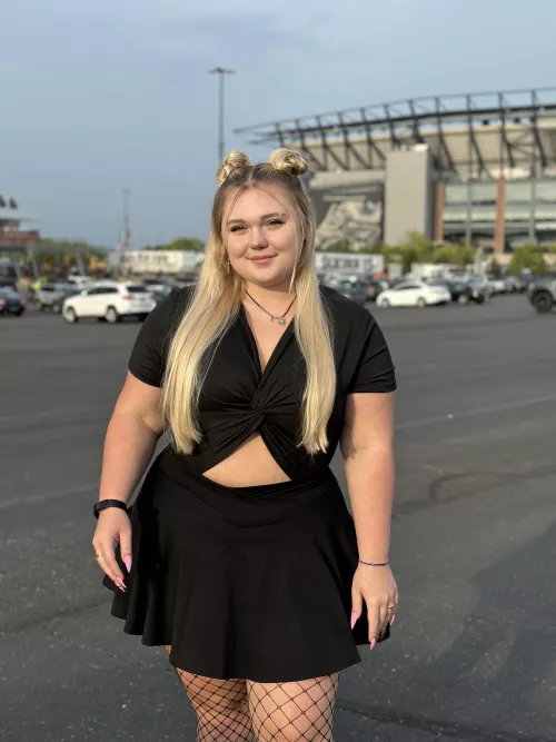 i wore this to a concert ;) by lxves