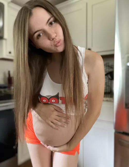 If I asked you out while 8 months pregnant would you still go on a date? by mamajbby_free