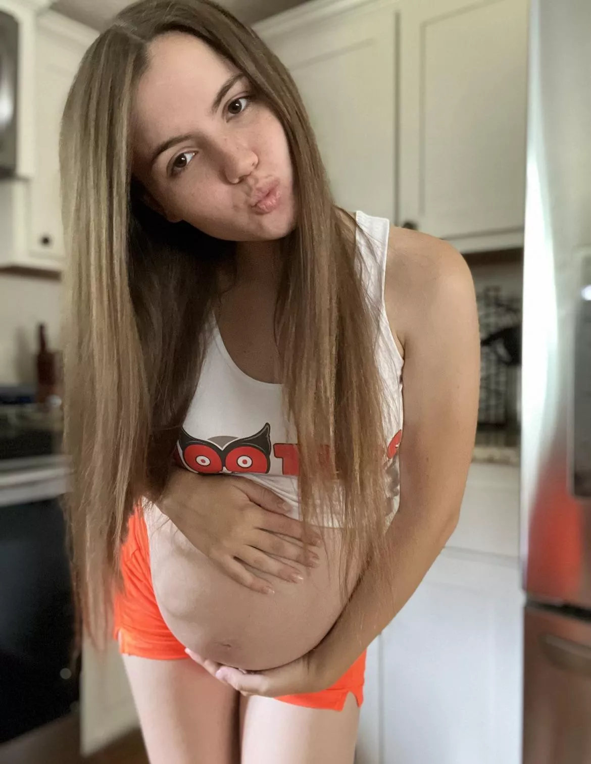 If I asked you out while 8 months pregnant would you still go on a date? posted by mamajbby_free