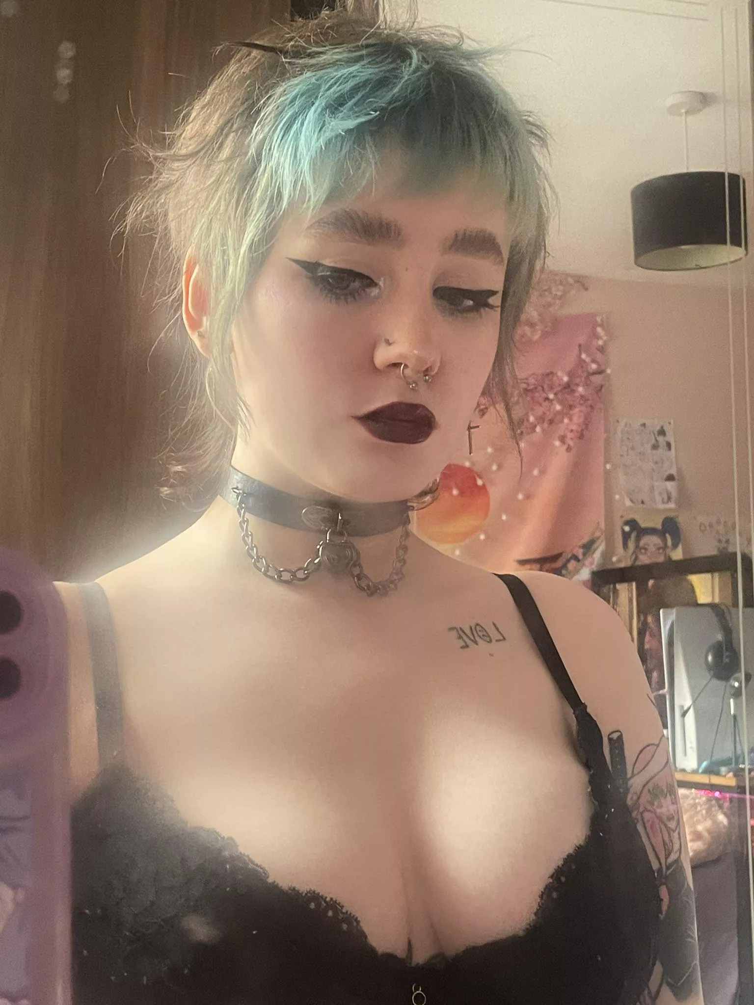 let me be your goth tinker bell posted by ghostbabiii_
