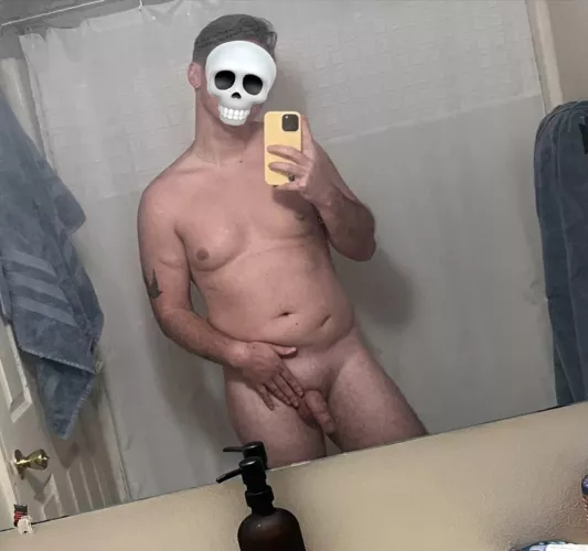 (M) first time doing this, I’m nervous. Looking for any feedback. Guys, girls, anyone! Pls be nice by Vegetarian_Blastoise