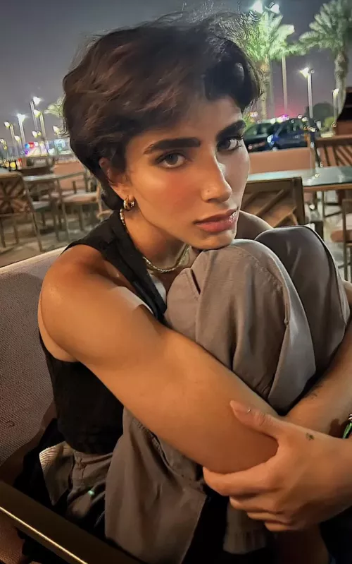 Missed it here by Hellwasboring-