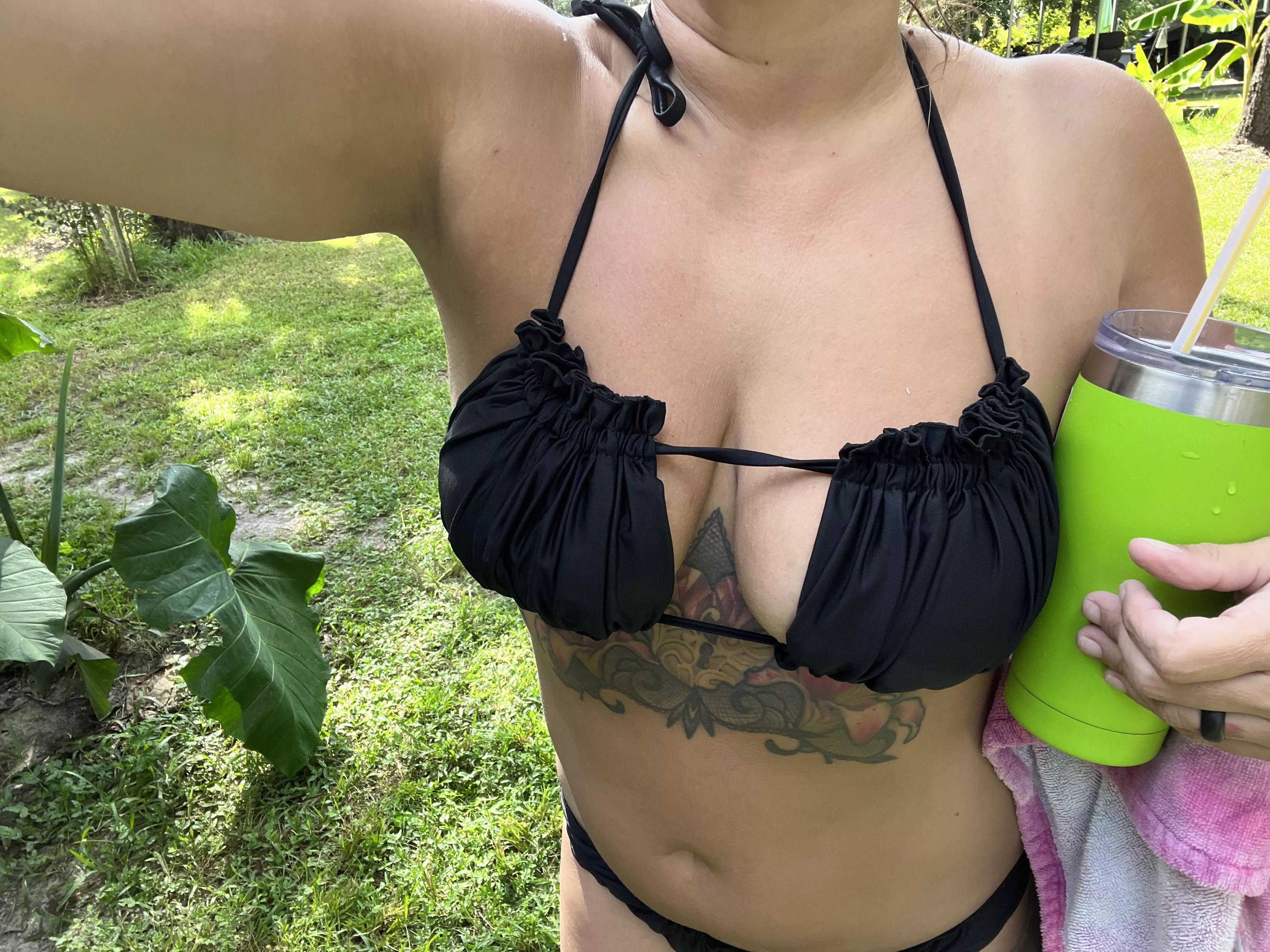 Pool time! posted by GiaBellissima