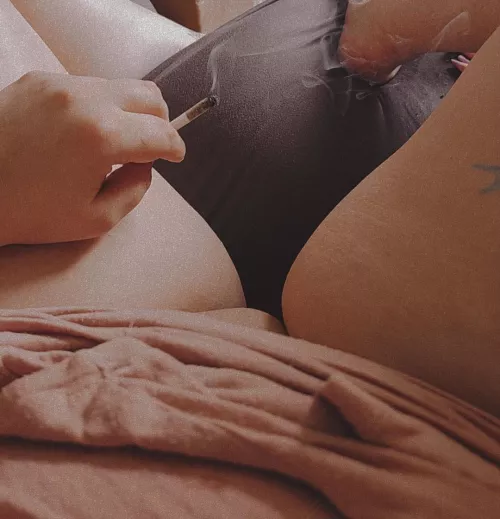 Roll me another one? Finally have a whole day off..☺️ (f) by vintagebaby22