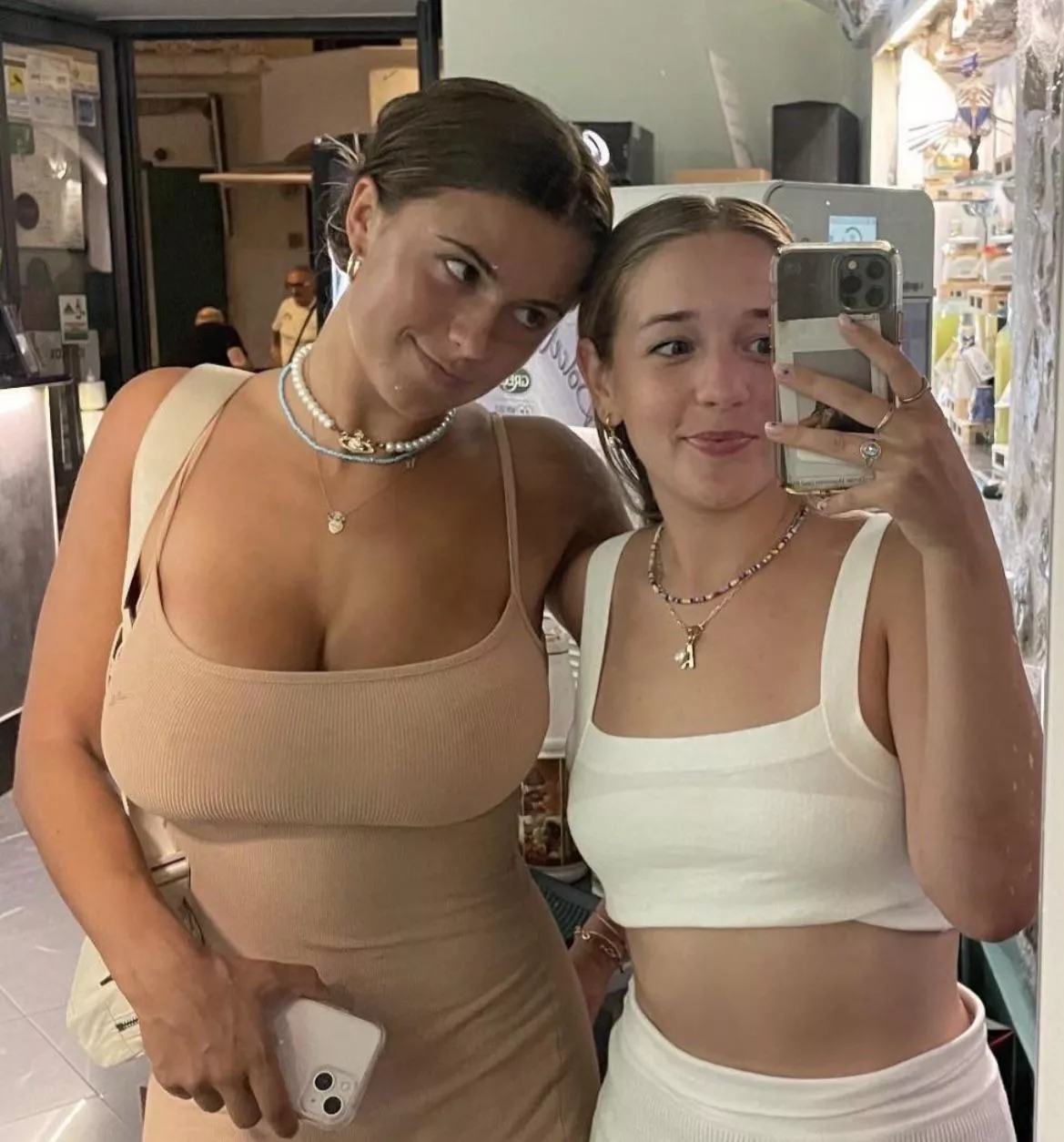 She knows posted by ConnectDream8163