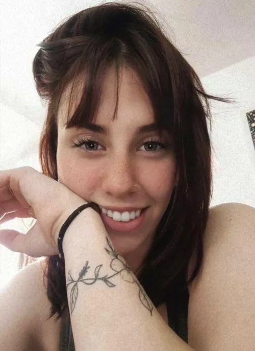 They say I don't have the look of a Latina, is it true? 🤔👀 by offinvasion