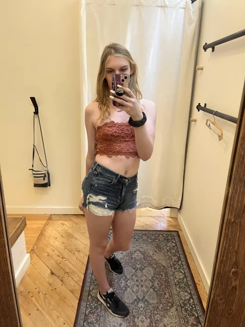 This outfit makes me horny 🥺 by LucyAurelia