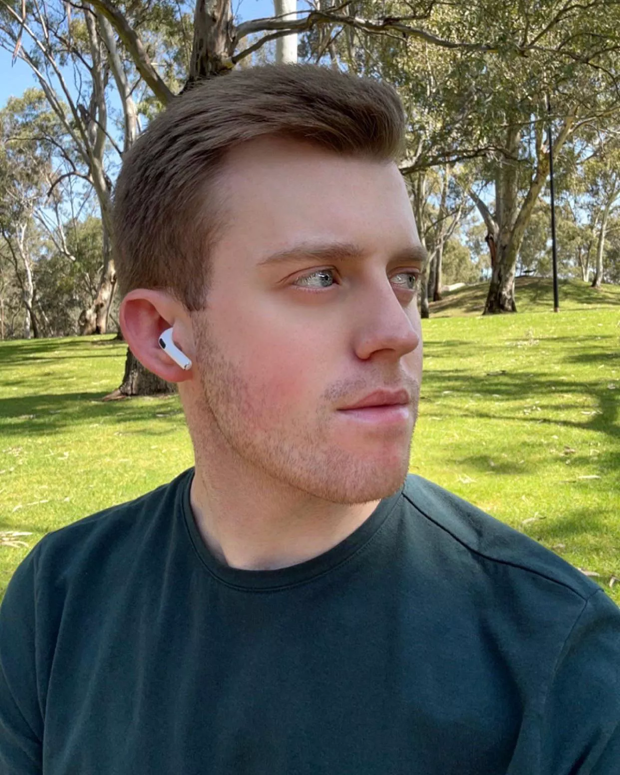 A selfie from my walk today ☀️🍃 posted by ethyeon