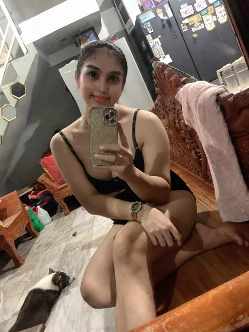 Can you lick my over all body if you dont mind just kindly view me here and you can find me 😉 by julianaliwat08