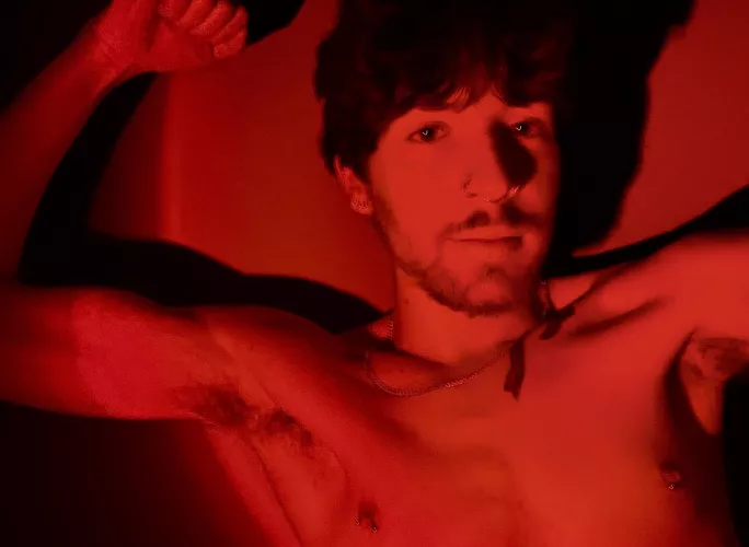 come get these hairy twink pits by angelxrush