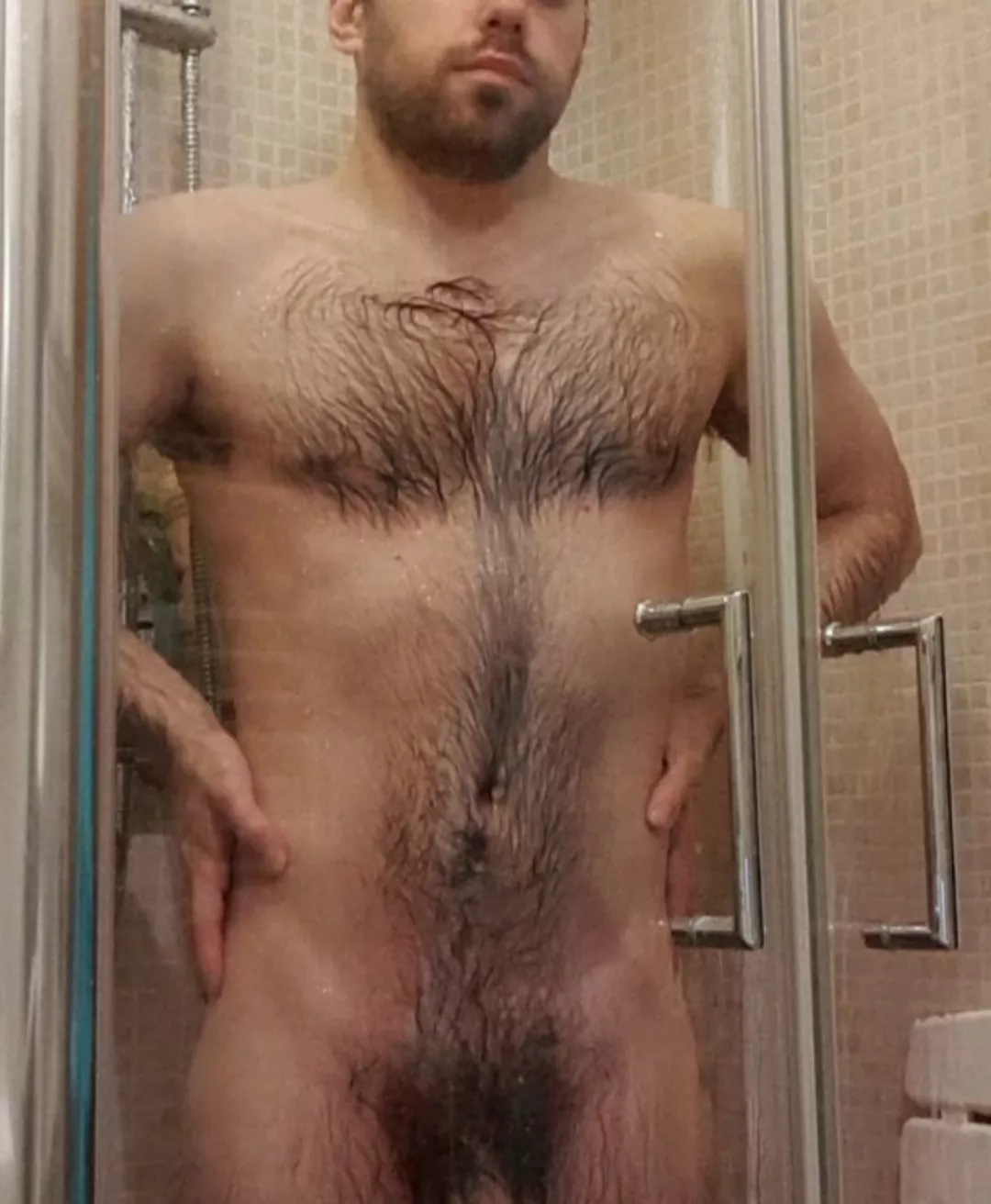 Do you want come inside my shower? posted by Naughty_Alex1