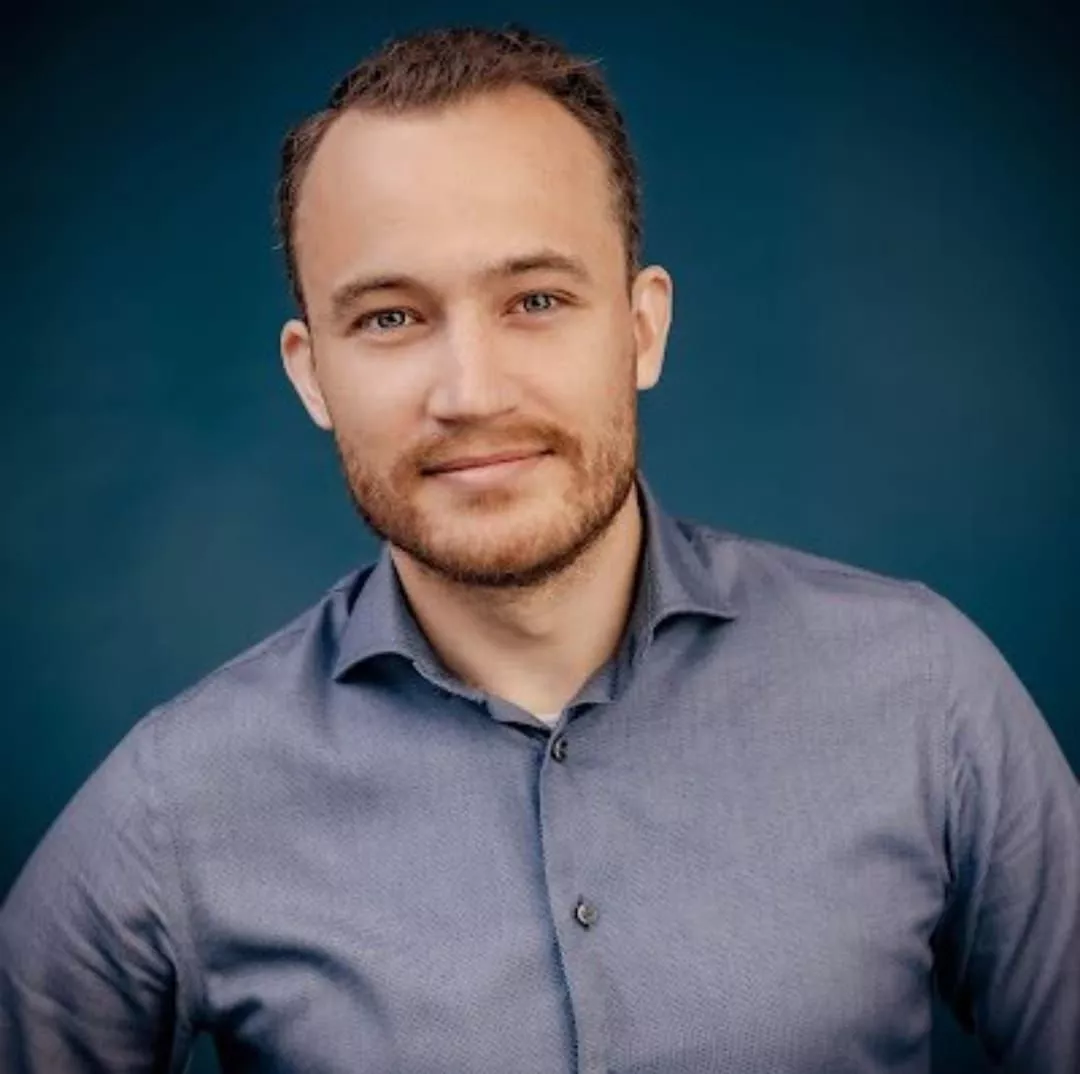 I'm new here, say hi! posted by Dutchbottomm