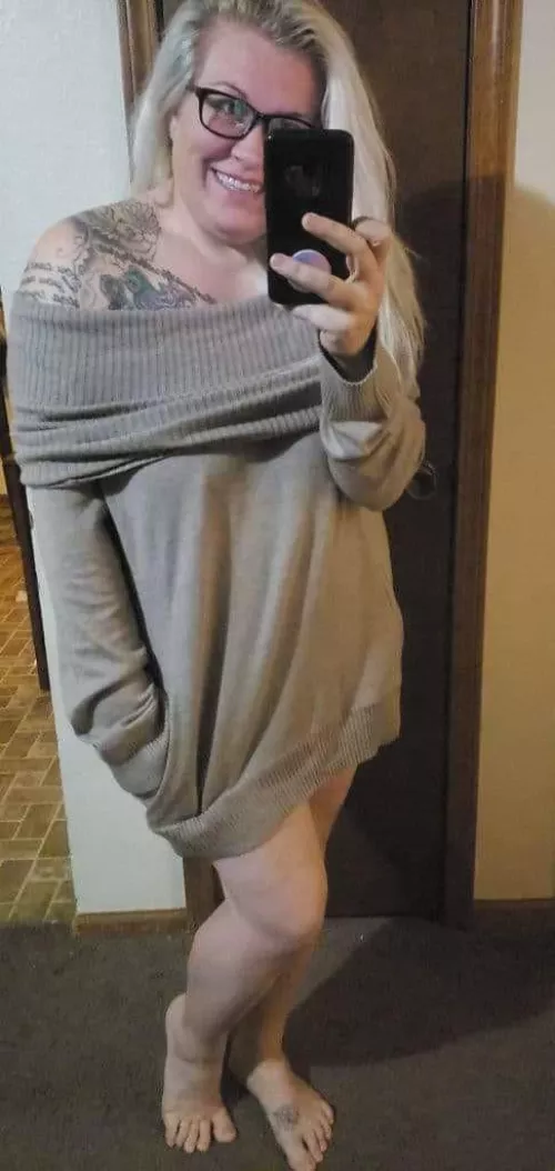 Is there anything better than a mirror selfie? by pnkldy0205