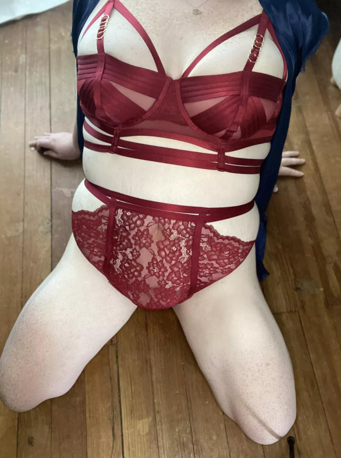 Life is too short not to embrace the curves posted by LynnaJean