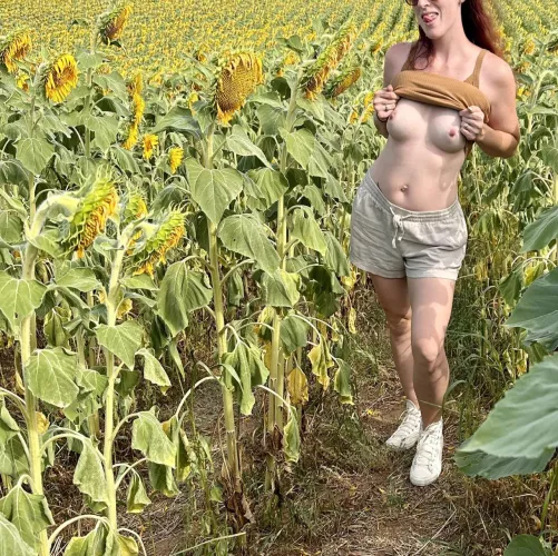 Out here no one can hear us by Cay_Bakes