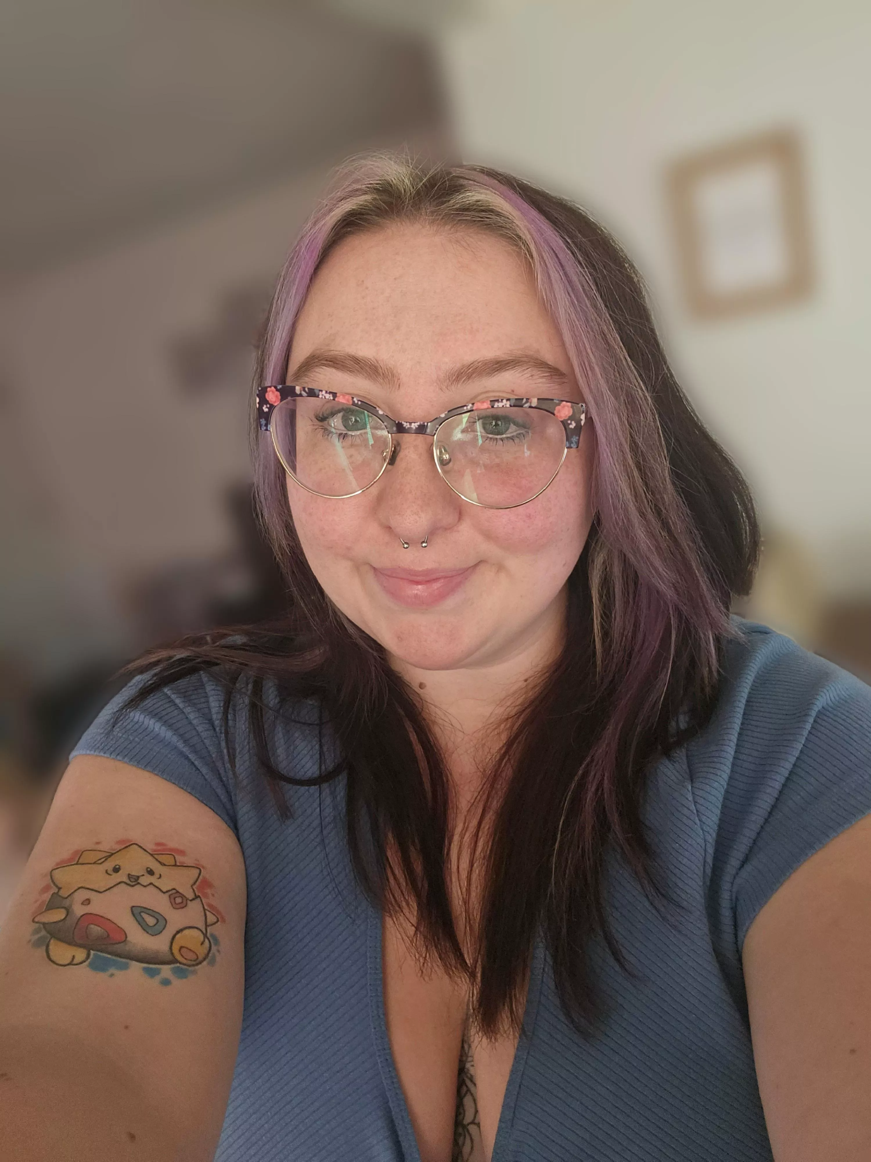 thank you for all the love on my last selfie yalll🫶 posted by sapphiremelonz