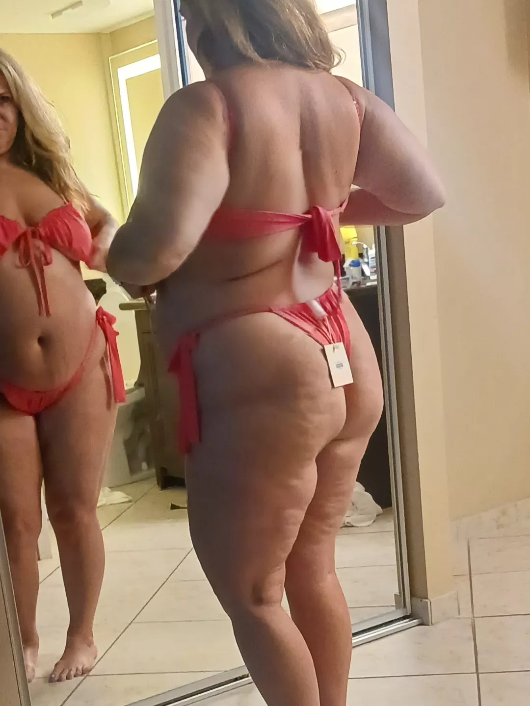 Trying on the new gear! What do ya think? posted by jucifer909