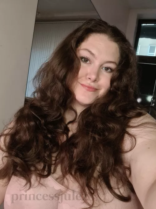 What do you like the most about my face? by princessjulez