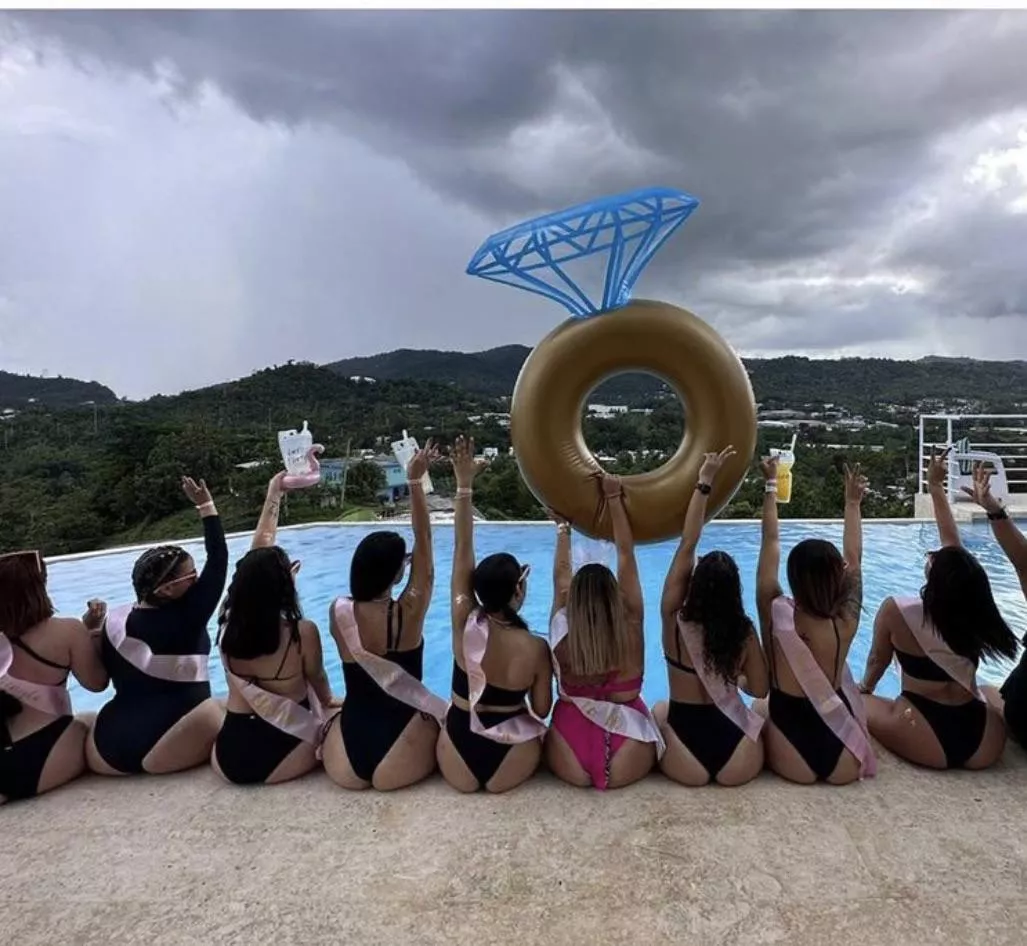 Which one you taking? I’m going with #9 all the way to the right! posted by bluespot30