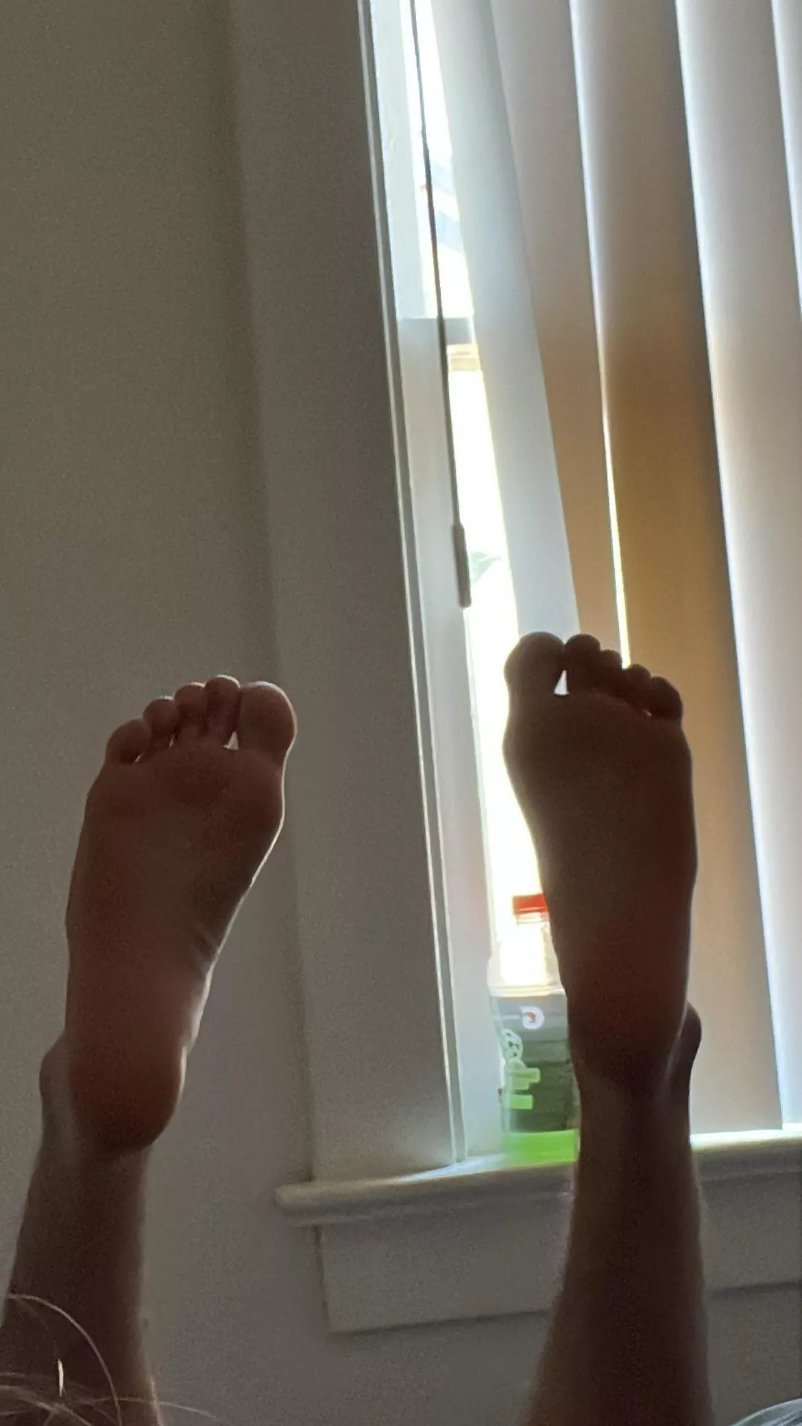 Who wanna make a mess on em?😛 posted by Kadenelliss