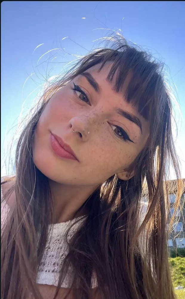 Would you ever date a domme like me ? posted by mm5783