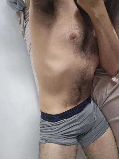 [33] hairy dude by Ready2g0_