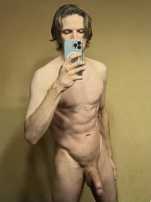 40 [m] by rhettsbody