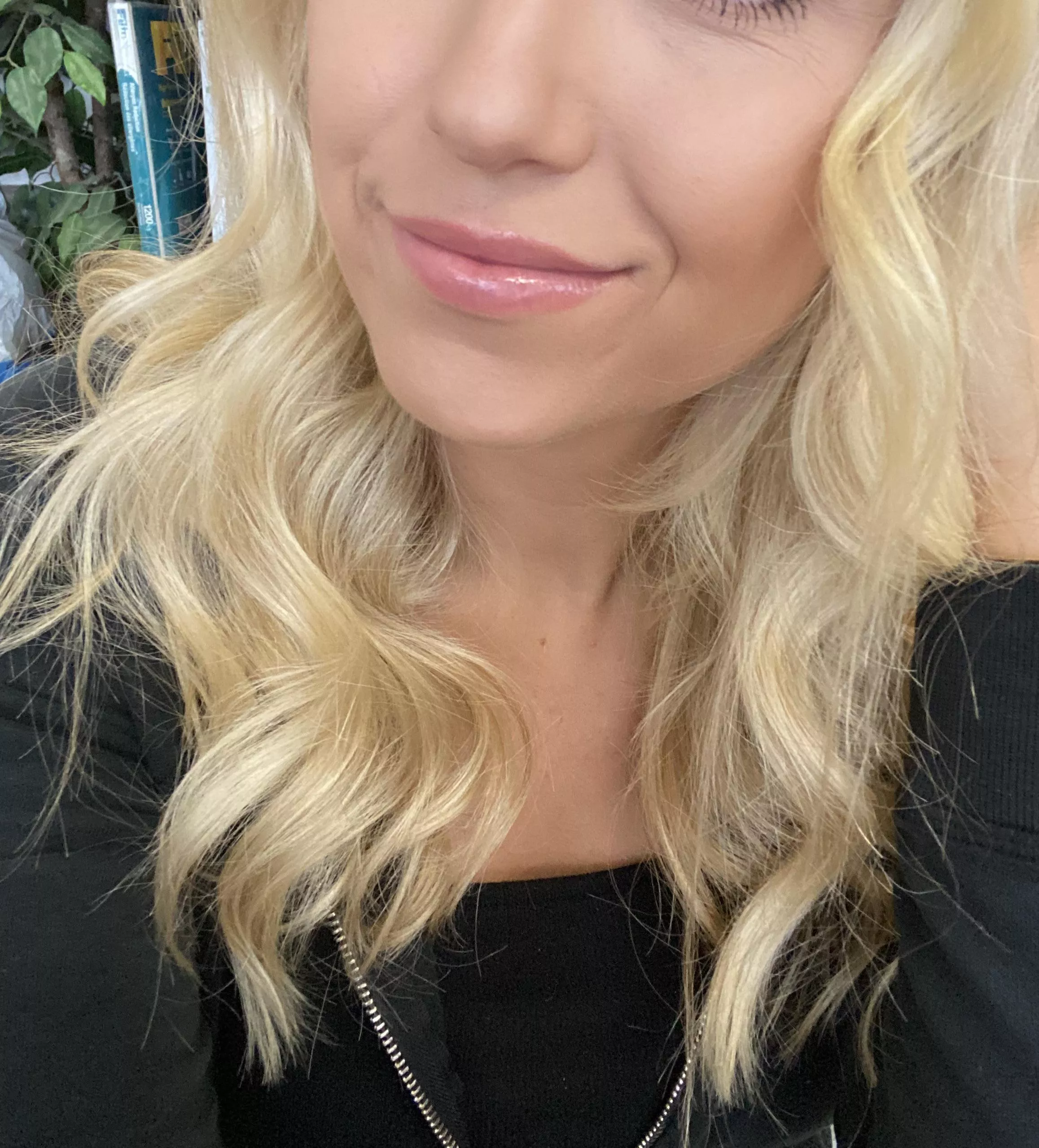 Almost the weekend, babes! Where we going. posted by Therok-789